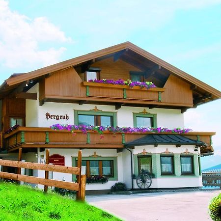 Gaestehaus Bergruh Tux Exterior foto